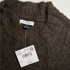 American Eagle Outfitters Men's Dark Brown V-Neck Sweater